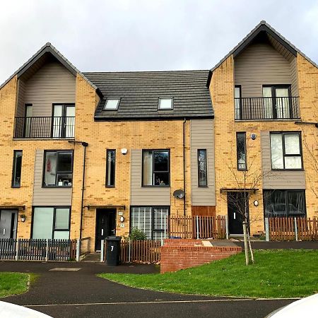 Sheffield City Centre , Free Wifi & Parking - Private Room - Shared House Eksteriør bilde